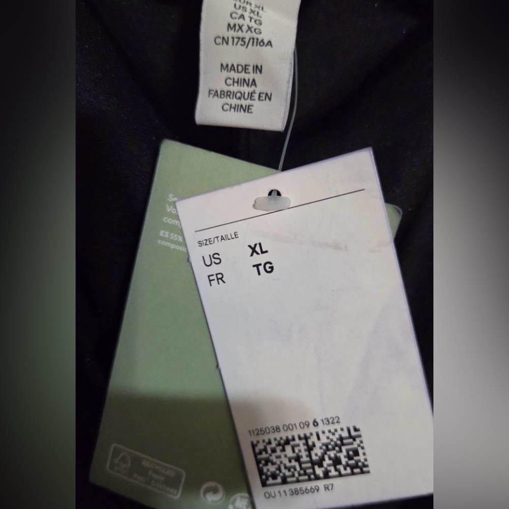 H&M Black Velvet Dress NWT - Picture 6 of 6